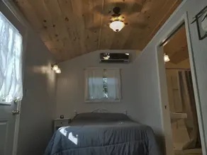Tiny House on the Farm: Watch Farm Animals, Near Buffalo River - Image 5
