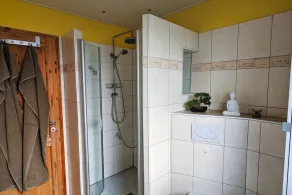 Modern apartment in Fahrenkrug - Image 2