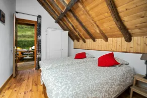Spa, Sauna 10min from the ski slopes, Magnificent renovated sheepfold - Image 4