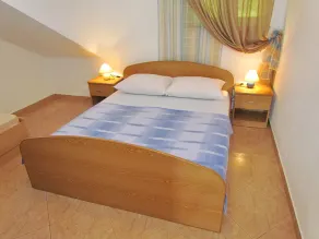 Apartments Marko Peljesac One Bedroom Apartment With Balcony and Sea View - Image 5