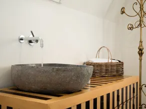 Rural, stylish, quiet, spacious apartment - Image 3