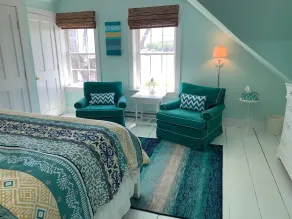 Beautiful Antique Waterfront Property On Round Pond Harbor - Sleeps 7 - Image 5