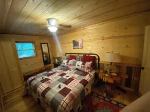 “Up The Creek” Cabin - Image 5