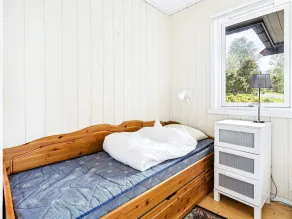 6 Person Holiday Home in Anneland - Image 4
