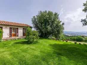 Gemütliche Wohnung in einem Ferienhaus mit Klimaanlage, Pool,  W-LAN, Innenhof und Panoramablick - Image 4