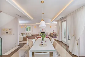Beautiful Dubrovnik Villa | 5 Bedrooms | Villa Gold Dubrovnik | Stylish Furnishings & Wonderful Sea Views | Orasac - Image 3