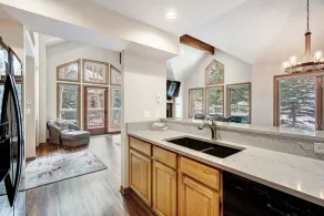 Highlander 324: 3 BR / 3 BA stadsbostad i Breckenridge, 9 sovplatser - Image 2