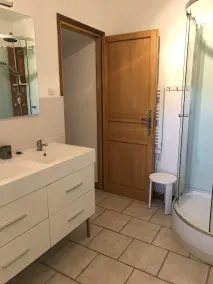 Piscina riscaldata e vasca idromassaggio - Image 2