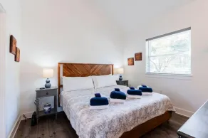 Charming Old Town Loft, nestled in the Heart of Historic Bluffton, SC - Image 5
