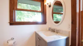 Sheldrake Solitude: \"Simple and Private on Cayuga Lake - Image 5