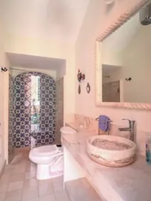 Casona Sirenas, a family home in historical Merida - Image 3