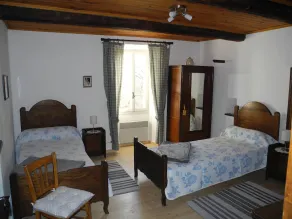Large stone house with flair in Drôme provençale - Image 3