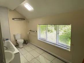 Peaceful spacious cottage close to mountain walks and beaches - Image 3