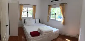 olheiro tailandês oferece casas de férias a preços acessíveis - Image 5