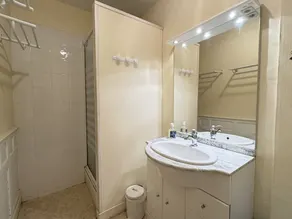 Centre Cauterets, appartement 72m2 pr 7 personnes - Image 2