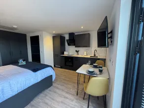 The Suites - Image 5