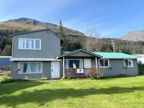 Halibut House - Image 4