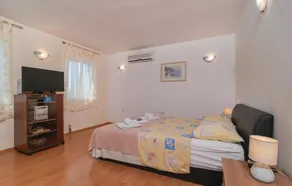 Wunderschönes Haus in Kastel Stari - Image 5