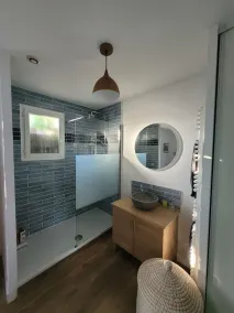Large Villa for 10 people in a sought-after area of Marseille - Image 3