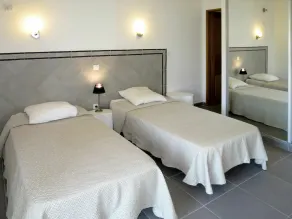 Vacation Home i Tarcu med 4 sovrum som kan rymma 10 - Image 3