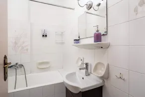 Kalamata's Handmade Apartment - Image 2
