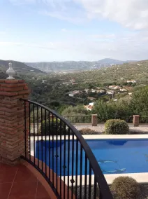 Villa El Olivo, rural villa with pool - Image 4