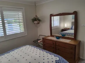 Delightful fully self contained cottage with all amenities included. - Image 4