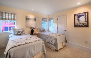 3684 Jewel by the Sea ~ Walk to Town and the Beach - Image 2
