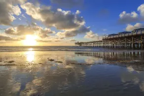 Studio in Mission Beach, just steps to to the sand! - Image 5