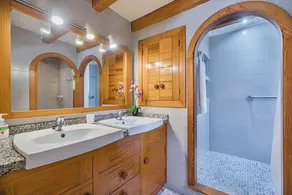 High Quality Designer Detached Villa from Artist Sculptor owner Miquel Cerda - Image 4