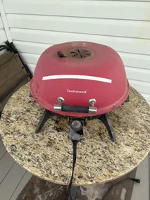 Bestes Preis-Leistungs-Verhältnis, Ansicht, Standort mit Updates! Neues Angebot 2 Schlafzimmer, 2 Bäder + Dachboden. - Image 4