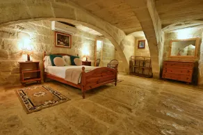 Afslappende, rolig landsby på Gozo Island - Image 4