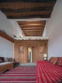 Lovely traditional  house in a greek island with garden - Image 5