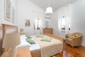Villa Wish with heated pool - Image 3
