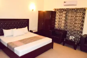 Shaygan Resedenica Karachi - Image 2