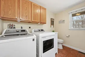 Dog-Friendly Cape Home with Propane Fire Tabletop - Image 3