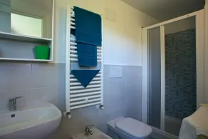 Apartment in villa with garden 2 km from Lerici Cin IT011002C28L2HXXJT - Image 2