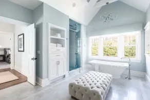 Everything in Hamptons special discount available for weekly and monthly renters - Image 5