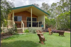 Hibiscus Cottage / Amamoor Homestead and Cottages - Image 4