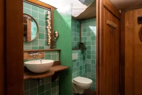 You can dream away in this unique suite! - Image 4