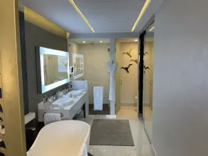 3 BR 3.5 BA w Loft Suite @ Garza Blanca Resort & Spa Los Cabos - Image 3