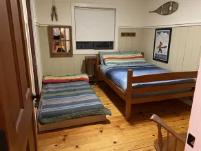 Fabulous Mountain View Chalet close to Everything in North Conway.  Pet Friendly - Image 5