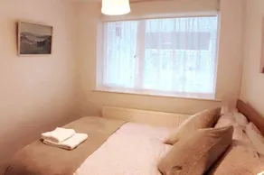 Entire House in Canterbury Centre - Free Parking - WiFi - Image 5