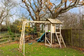 Rural House with Swimming Pool and Gardens - Image 2