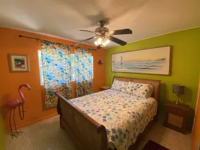 Surfer's Tropical Paradise - Image 3