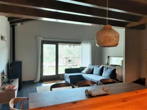 Townhouse 4 Bed Pellet Stove, Private Garden & Garage - Image 5
