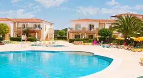 Luz Bay Hotel - Image 4