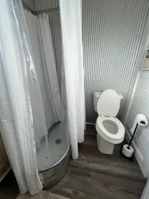 Grain Bin Farmhouse with Loft Bedroom - Image 3