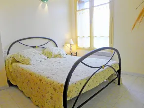 Maison calme avec clim piscine privée jardin dans village du minervois - Image 5