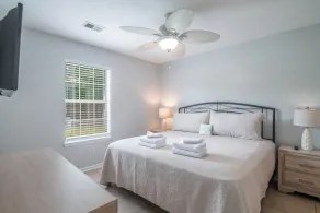 TB 54A Updated and spacious First Floor 2 bedroom at True Blue - Image 5
